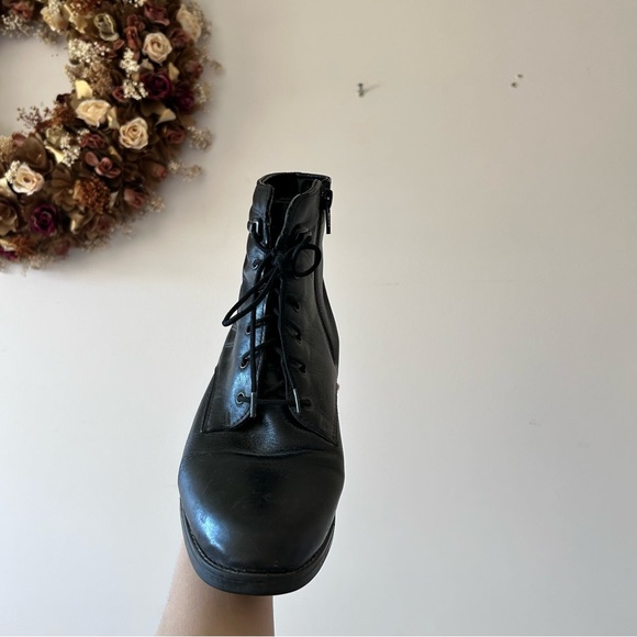 VINTAGE | Black Heeled Laced Booties Made In Montreal, Canada - Picture 5 of 5